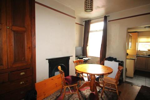 2 bedroom terraced house for sale, Church Road, Manchester