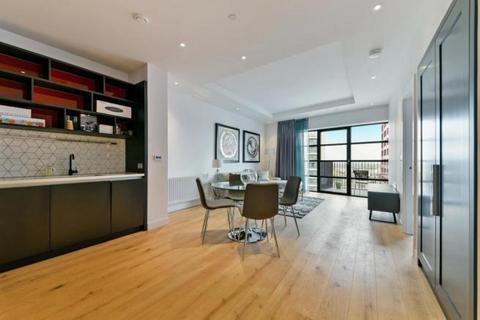 1 bedroom flat to rent, City Island, London E14