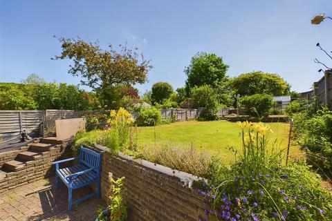 131 Littleheath Road, South Croydon, CR2 7SL