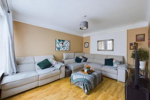 3 bedroom house for sale, Lower Barn Road, Purley CR8