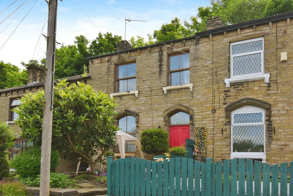 Whitehead Lane, Huddersfield HD4 3 bed terraced house to rent £750