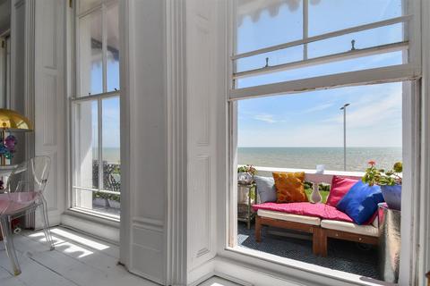 1 bedroom flat for sale, Marina, St. Leonards-On-Sea