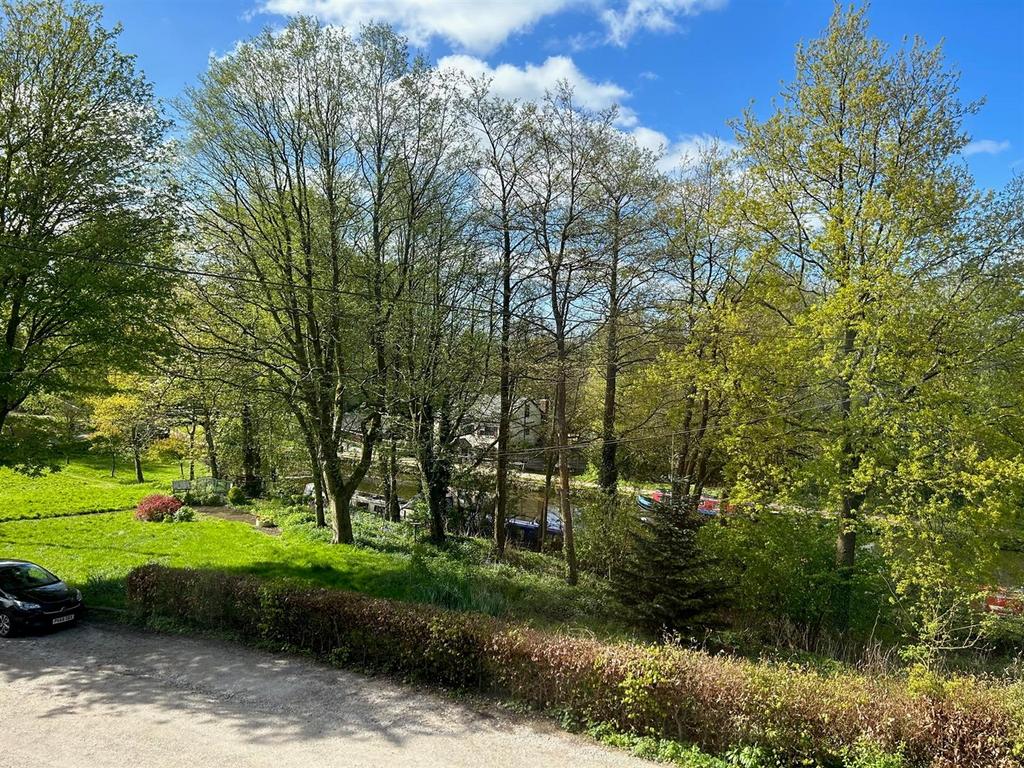 Crooke Road, Standish Lower Ground... 2 bed semidetached house for