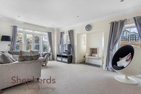 4 bedroom semi-detached house for sale, Orchid Close, Goffs Oak EN7