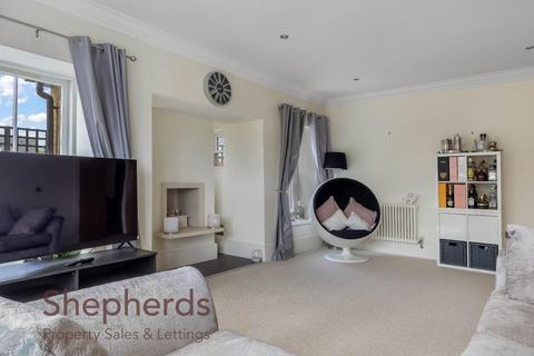 4 bedroom semi-detached house for sale, Orchid Close, Goffs Oak EN7