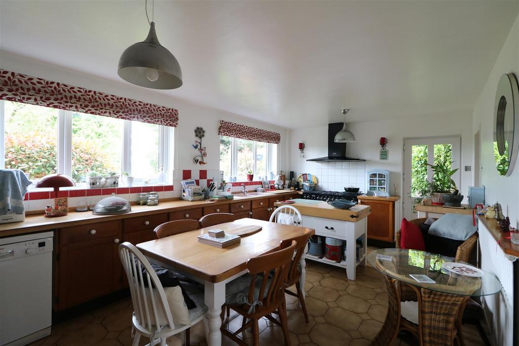 Breakfast Kitchen