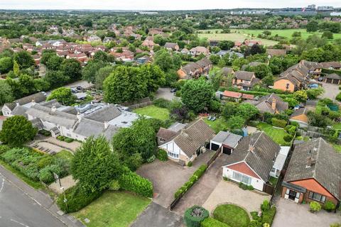 3 bedroom detached bungalow for sale, London Road, Loughton Village