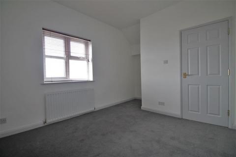 1 bedroom flat to rent, Kitchener Avenue, Gravesend