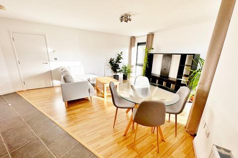 2 bedroom flat to rent, Mostyn Grove, Bow