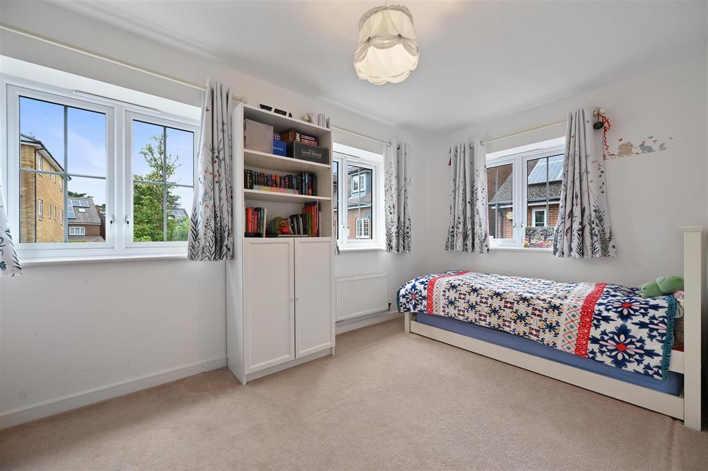 WH - 33 Damson Way - Bedroom C3 (1).JPG