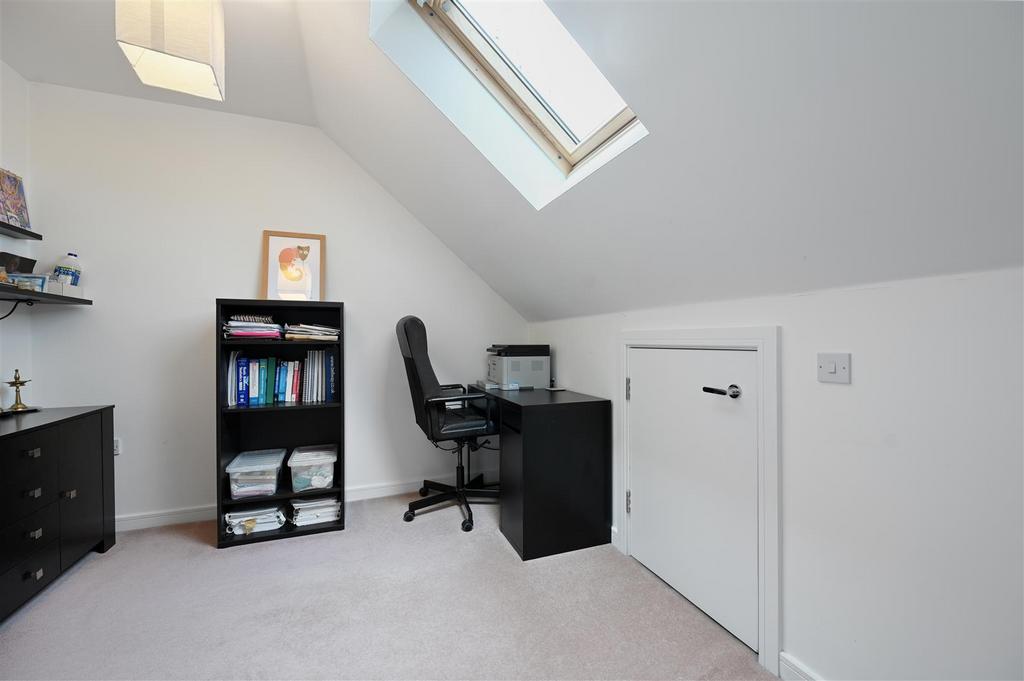 WH - 33 Damson Way - Bedroom3 (1).JPG
