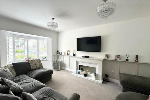 16 Burmo Way, Potton, Sandy, SG19 2FE