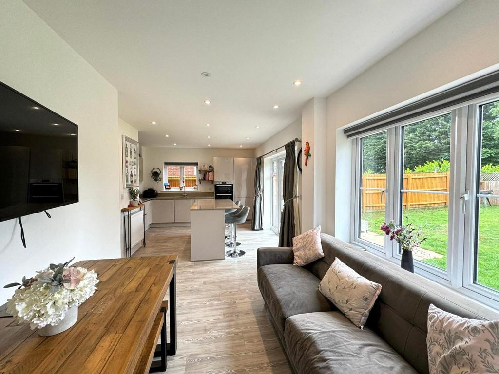 Kitchen/Family Room