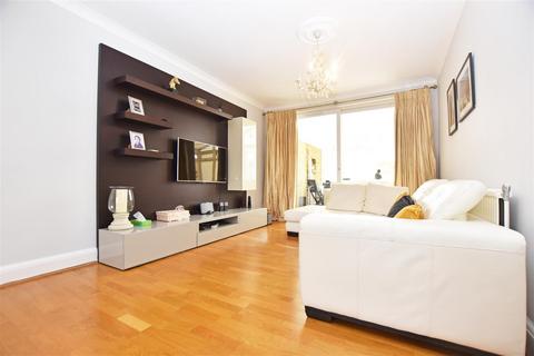42 Roxborough Avenue, Isleworth, TW7 5HJ