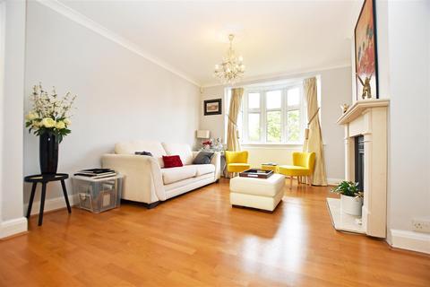 42 Roxborough Avenue, Isleworth, TW7 5HJ