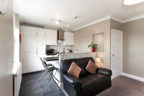 2 bedroom flat to rent, Radcliffe Road, West Bridgford NG2