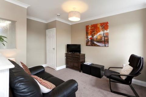 2 bedroom flat to rent, Radcliffe Road, West Bridgford NG2