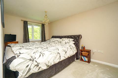 2 bedroom flat for sale, Snowdrop Rise, St. Leonards-On-Sea