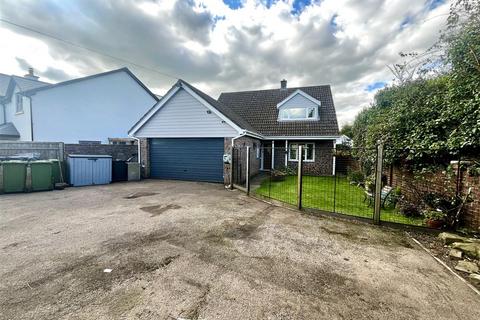 4 bedroom detached house for sale, Coverham Road, Coleford GL16