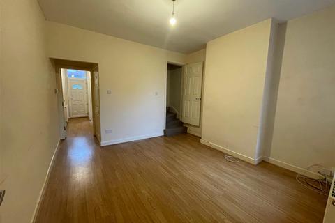3 bedroom terraced house to rent, Charlotte Road, Stirchley