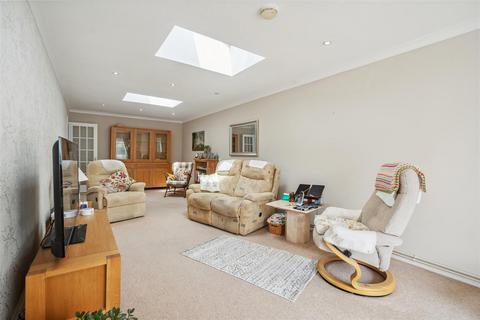 4 bedroom detached bungalow for sale, Barry Avenue, Bicester