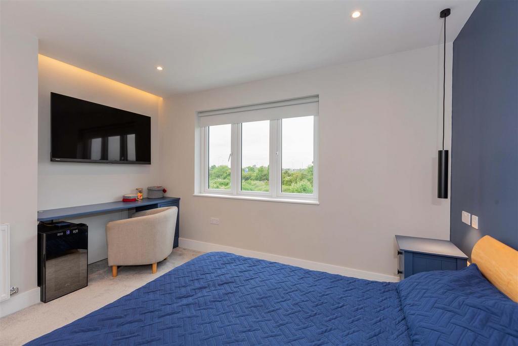 4 Oldway Lane-16.jpg