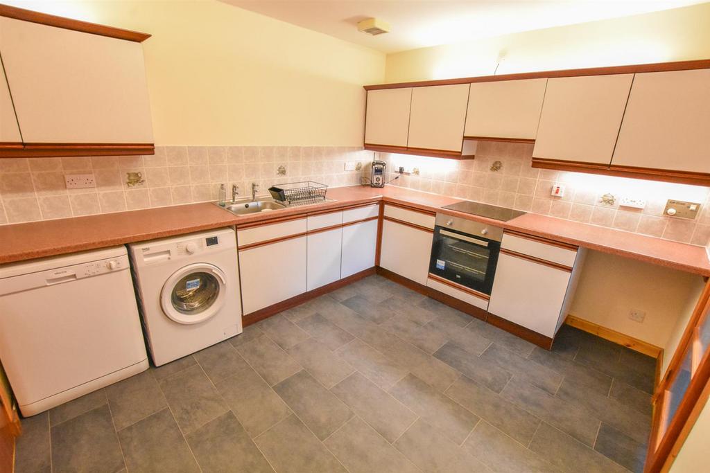 KITCHEN-2.jpg
