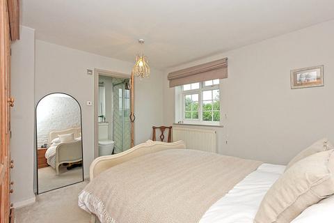 4 bedroom end of terrace house for sale, Pond Farm Road, Borden, Sittingbourne, ME9