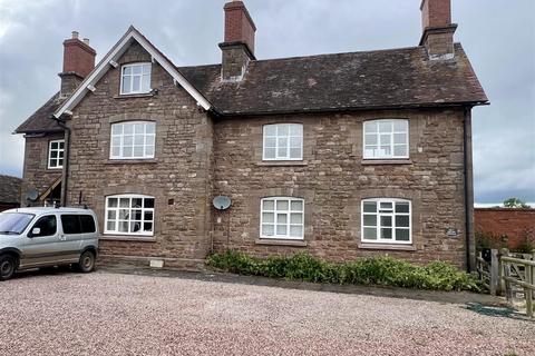 3 bedroom apartment to rent, Flat 3 Mill End FarmCastle FromeNr LedburyHerefordshire