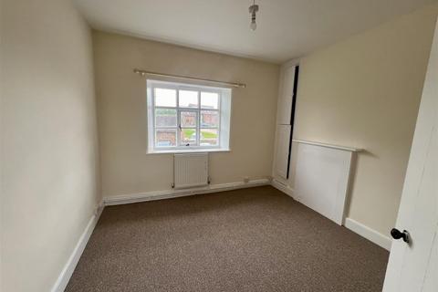 3 bedroom apartment to rent, Flat 3 Mill End FarmCastle FromeNr LedburyHerefordshire