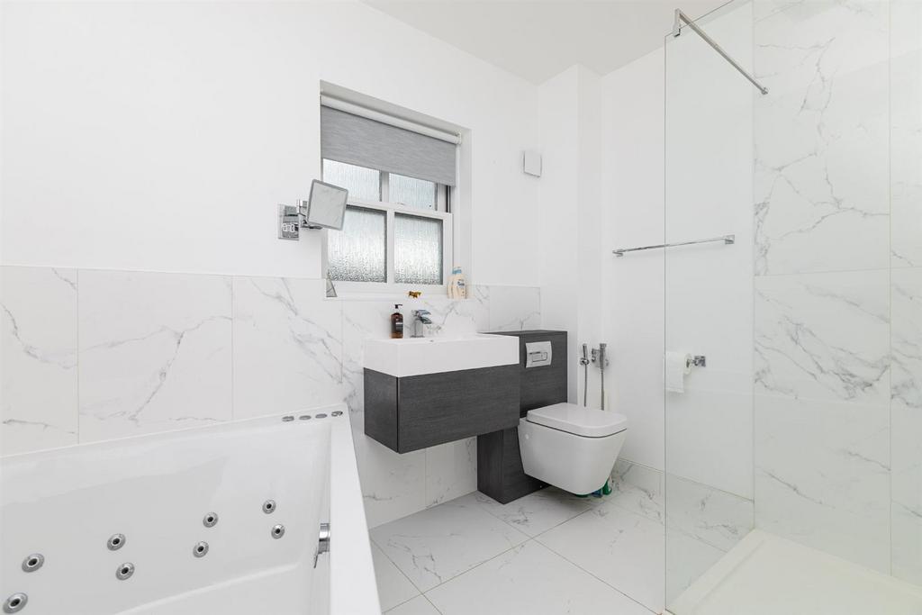 Principle En-suite