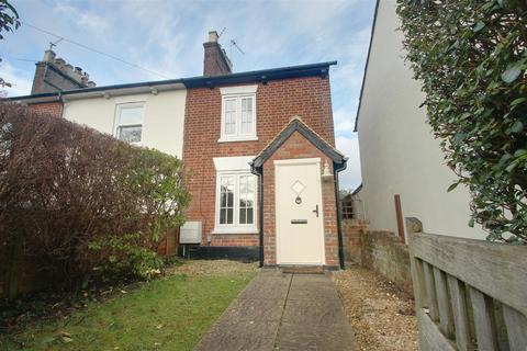 2 bedroom end of terrace house for sale, Park Road, Tring, Herts