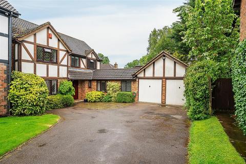 3 Highfields, Kings Langley, WD4 9JT