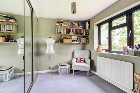 3 Highfields, Kings Langley, WD4 9JT