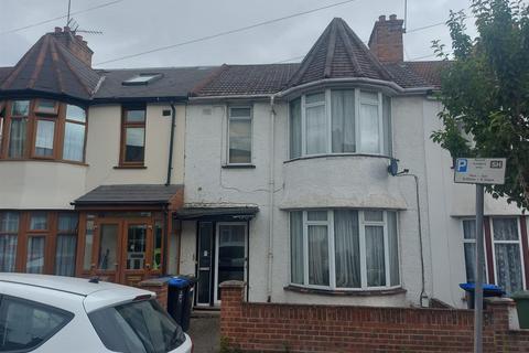 3 bedroom terraced house for sale, Maybank Avenue, Wembley