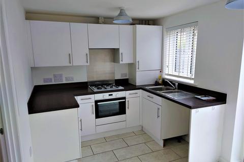 2 bedroom terraced house to rent, Castle Drive, Margate