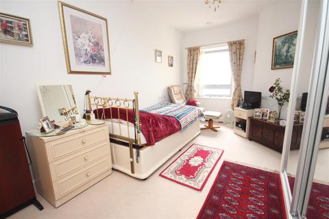 1 bedroom retirement property for sale, Dane Road, Seaford