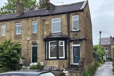 3 bedroom end of terrace house for sale, New Line, Greengates, Bradford