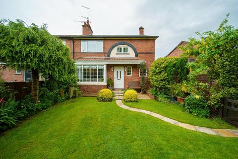 3 bedroom semi-detached house for sale, Green Lane, Leeds LS15