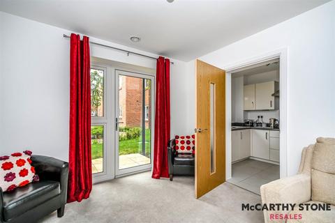 1 bedroom apartment for sale, Oakhill Place, High View, Bedford, Bedfordshire, MK41 8FB