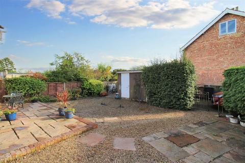 3 bedroom semi-detached house for sale, Holman Road, Aylsham, Norwich