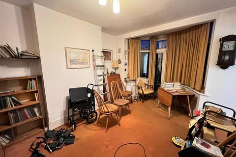 98 Upney Lane, Barking, IG11 9LR