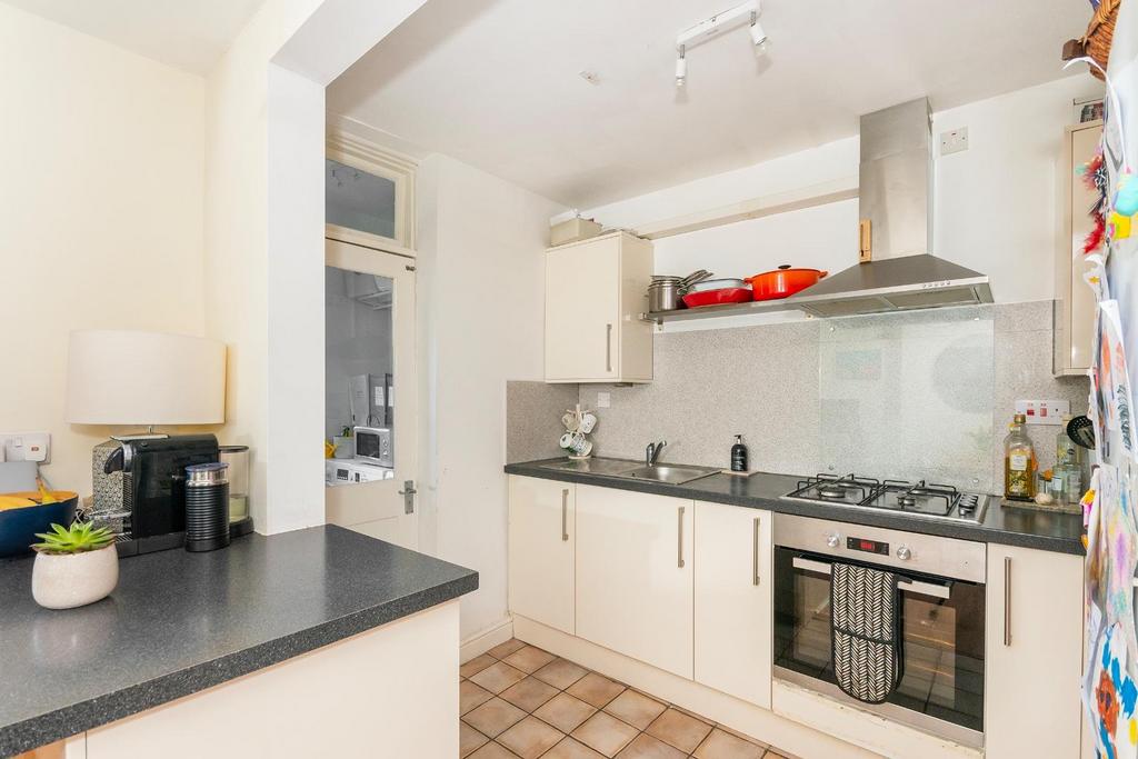 1 K6 A1 BN - Kitchen C.jpg