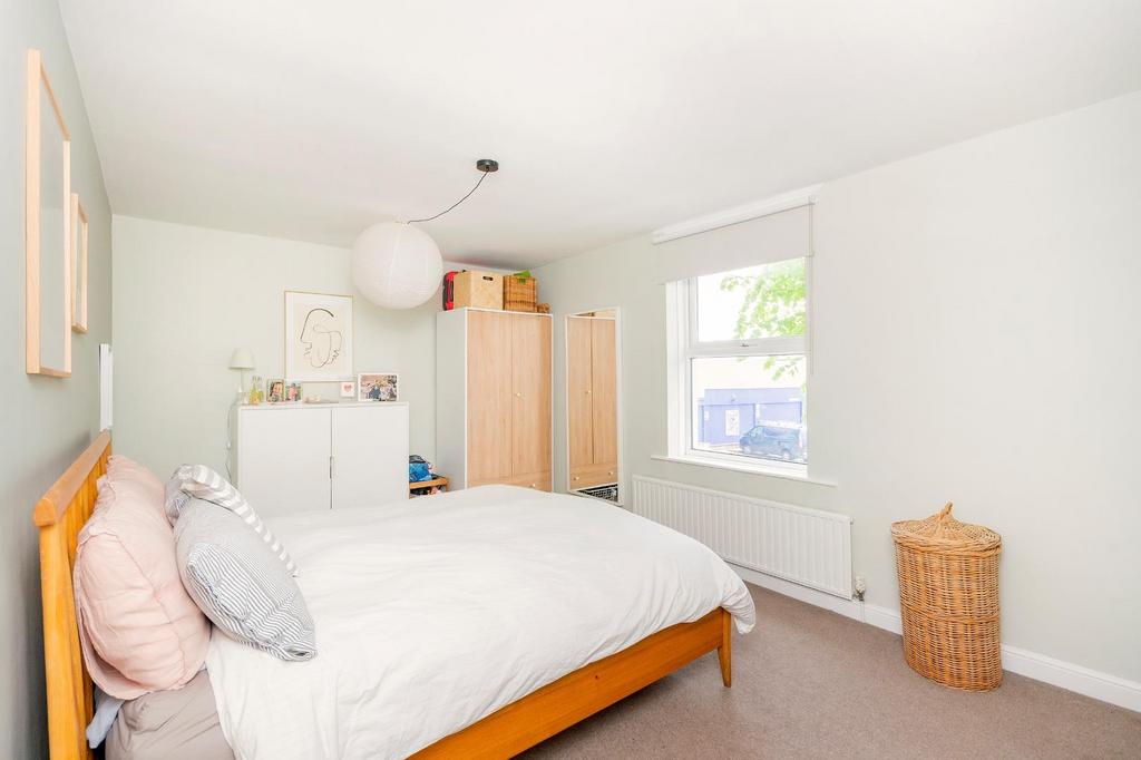 1 K6 A1 BN - Bedroom F.jpg