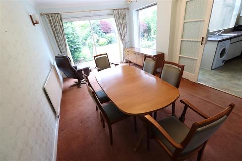 3 bedroom detached house to rent, Jacklin Drive, Coventry CV3