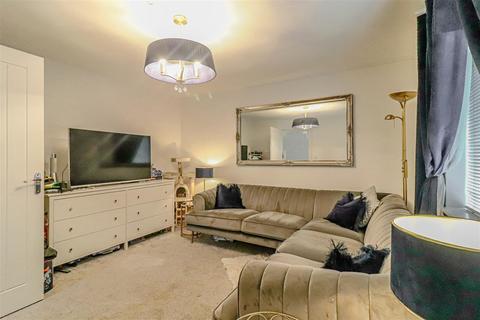 3 bedroom detached house for sale, Painter Close, Hadleigh