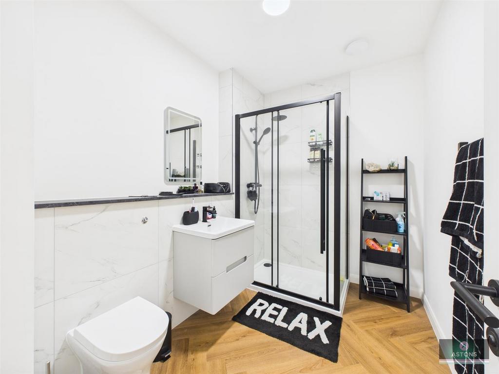 CAM04622 G0-PR0128-STILL006.jpg