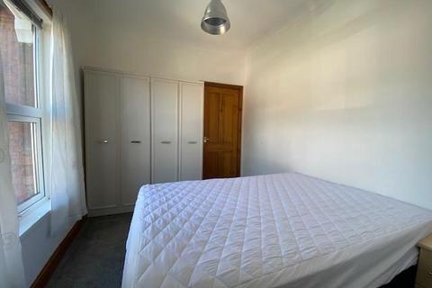 1 bedroom apartment to rent, Marsh Avenue, Newcastle ST5