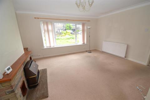 3 bedroom semi-detached house for sale, Moor Bottom Road, Illingworth, Halifax