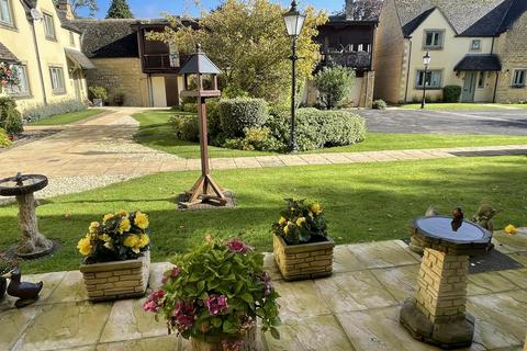 2 bedroom terraced house for sale, Chardwar Gardens, Bourton-on-the-Water